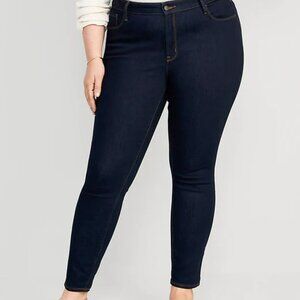 Mid-Rise Pop Icon Skinny Jeans